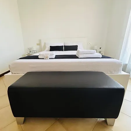 Gradoni 24 *
